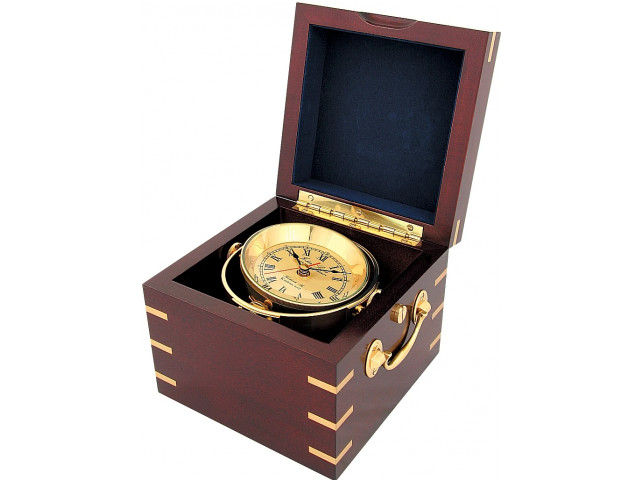 Часы в деревянной шкатулке CK183