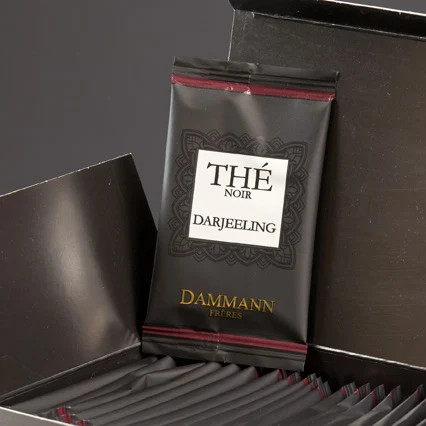 Чай листовой Dammann Дарджилинг в шелковых пакетиках cristal. 24х2 гр.